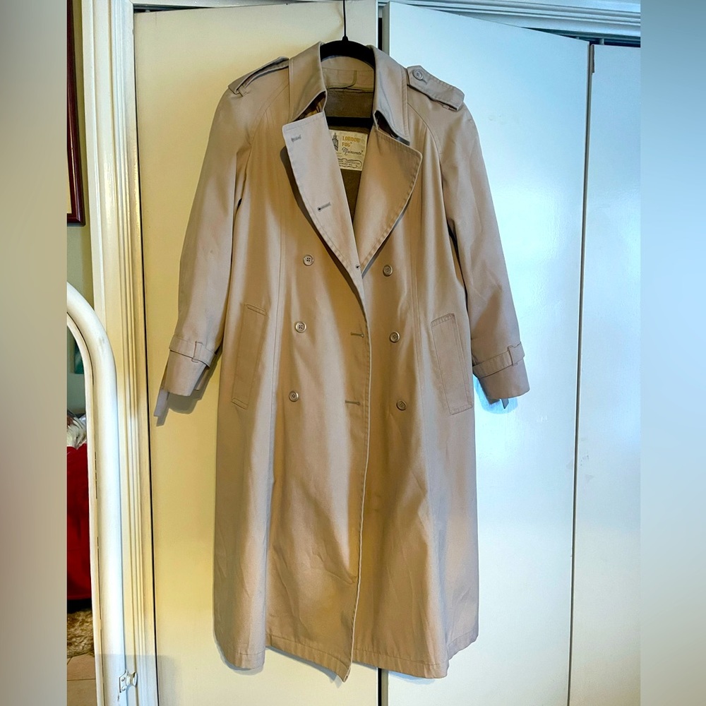 London Fog Maincoats 8 petite Raincoat trench